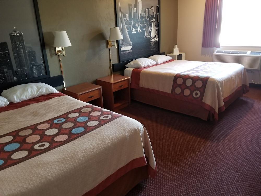 Super 8 By Wyndham Bellingham Airport/Ferndale Otel Dış mekan fotoğraf
