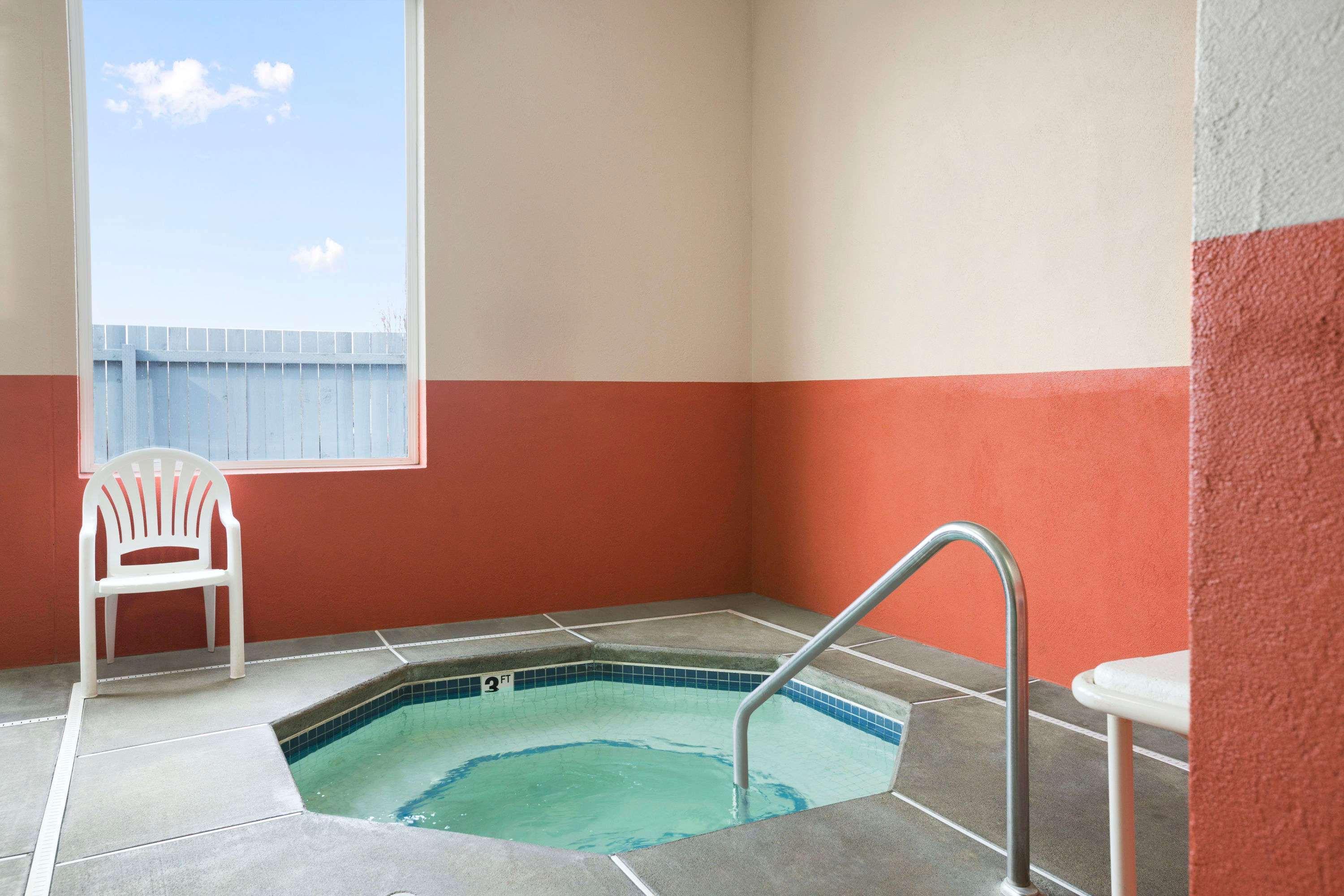 Super 8 By Wyndham Bellingham Airport/Ferndale Otel Dış mekan fotoğraf
